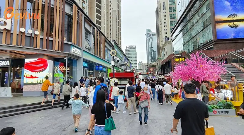 Chợ đêm Wujiang Road điểm đến Tour Thượng Hải 2025