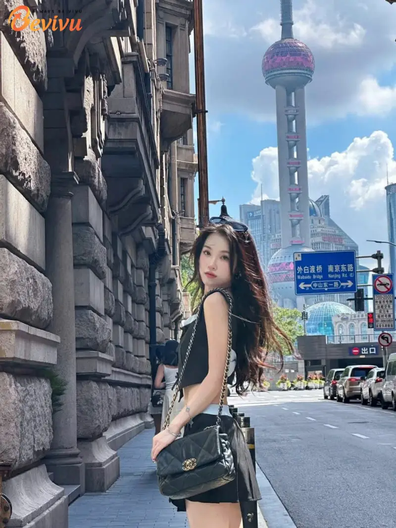 Du khách Check in tại Thượng Hải Du lịch tour Thượng Hải 2025