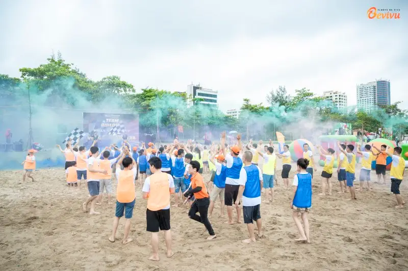 Năng lượng bùng nổ cùng hoạt động Teambuilding tour doanh nghiệp 2025