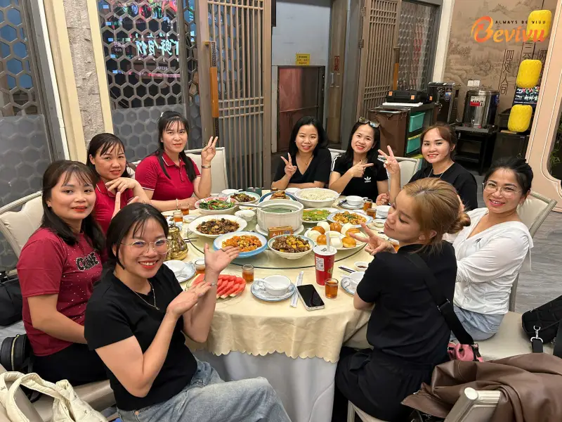 Thưởng thức những món ăn ngon tại Nam Ninh tour Nam Ninh Thái Bình Cổ Trấn