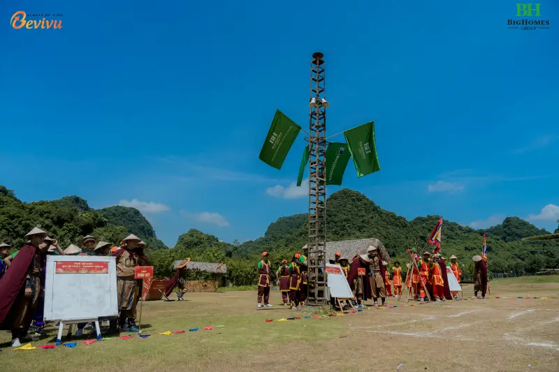 Tham gia các hoạt động teambuilding ngoài trời đoàn tham gia cùng tour du lịch công ty