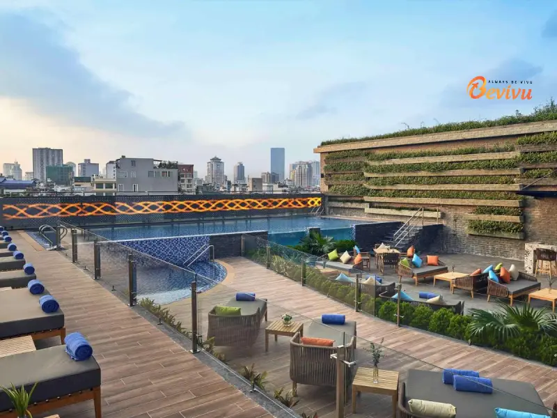 Novotel Hanoi Thai Ha trên cao