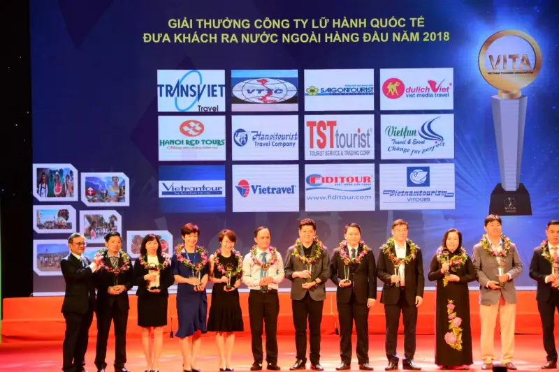 TST Tourist Công ty tổ chức du lịch TST Tourist
