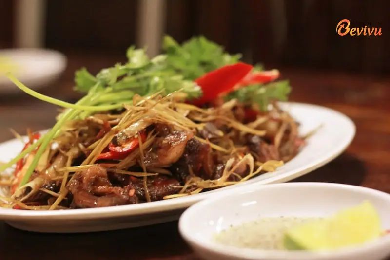Vịt xào canh Cao Phong với hương vị cay nhẹ ẩm thục Nam Ninh với vịt xào
