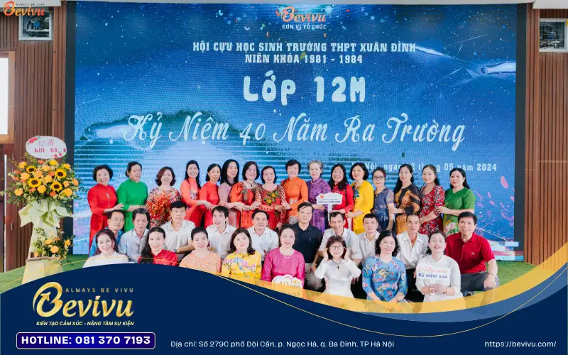 Kỷ niệm ngày ra trường
