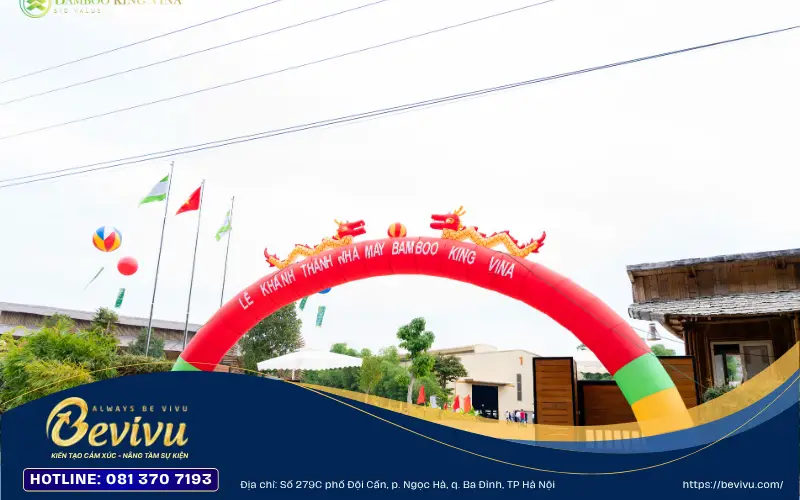 Cổng hơi lễ khánh thành nhà máy