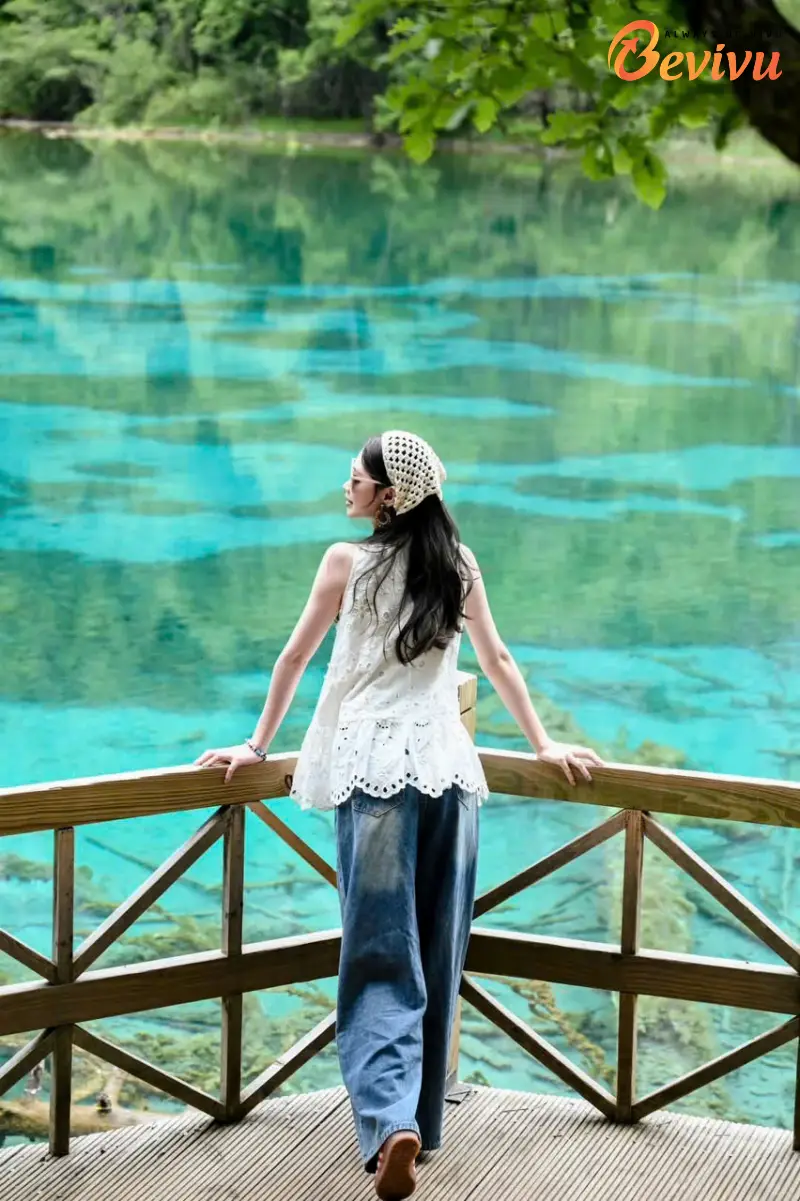 Du khách du lịch Cửu Trại Câu mùa hè Mùa hè ở Cửu Trại Câu