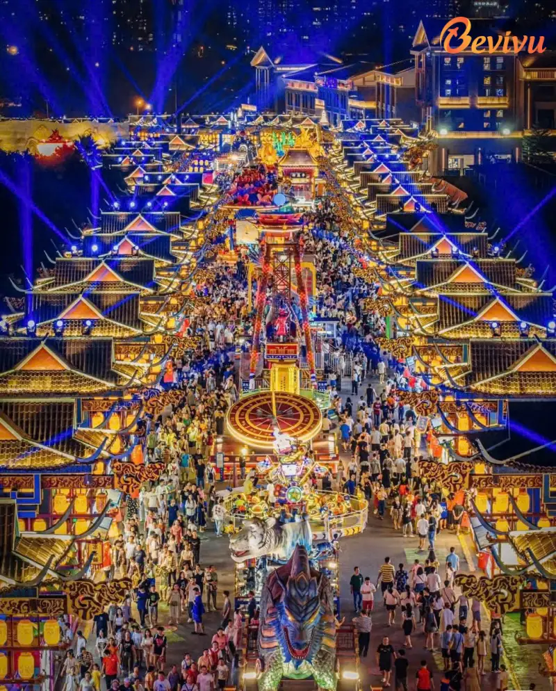 Quang cảnh chợ phiên về đêm du lịch tour Trung quốc