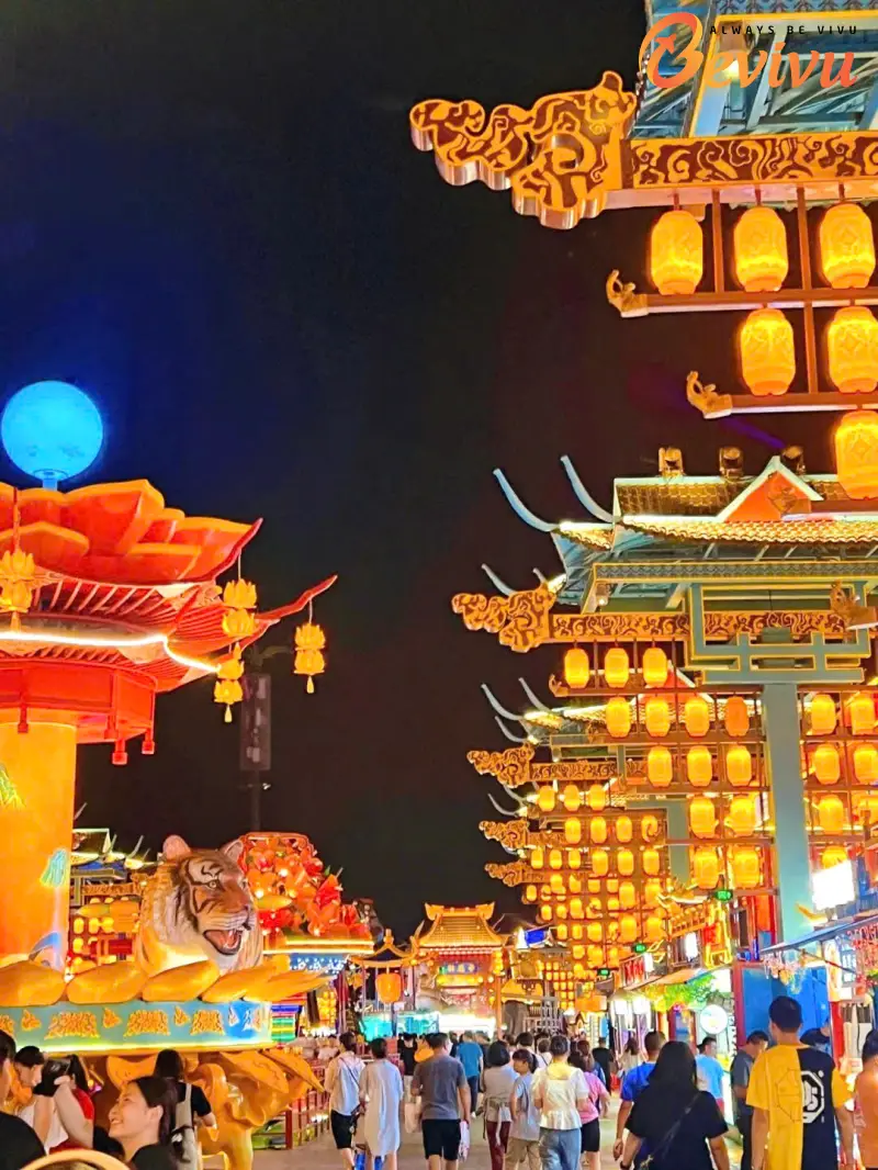 Phố cổ lung linh trong ánh sáng hiện đại du lịch tour Trung Quốc