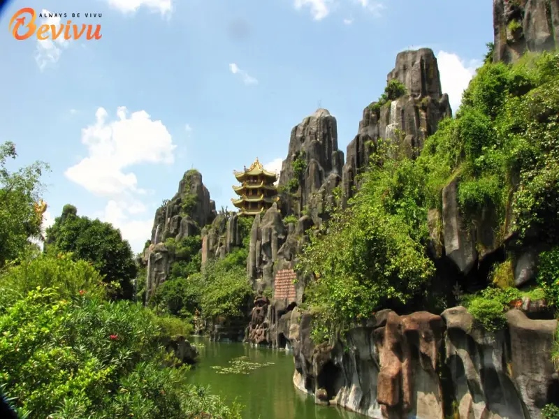 du lịch tour ngũ hành sơn