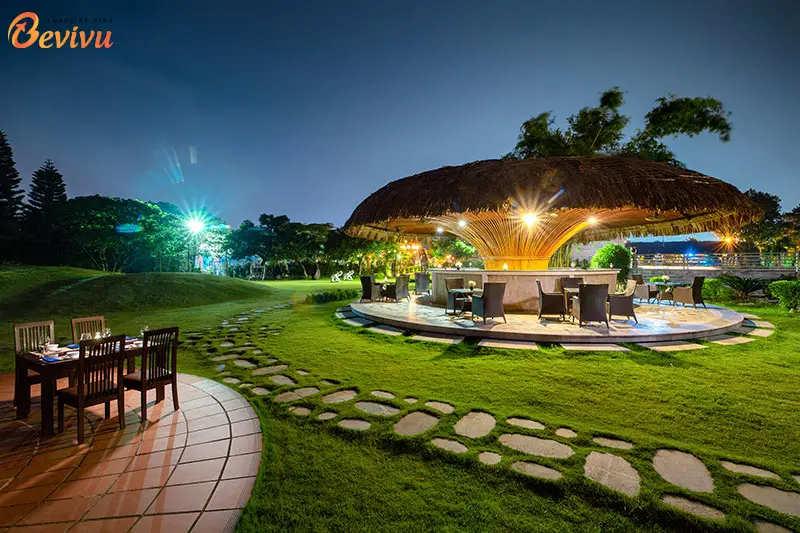 Nắng Sông Hồng Resort Long Biên Địa điểm tổ chức tiệc tại Nắng Sông Hồng Resort Long Biên