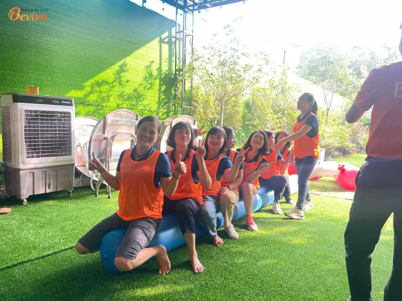 Mọi người hào hứng với các trò chơi teambuilding Games teambuilding ấn tượng