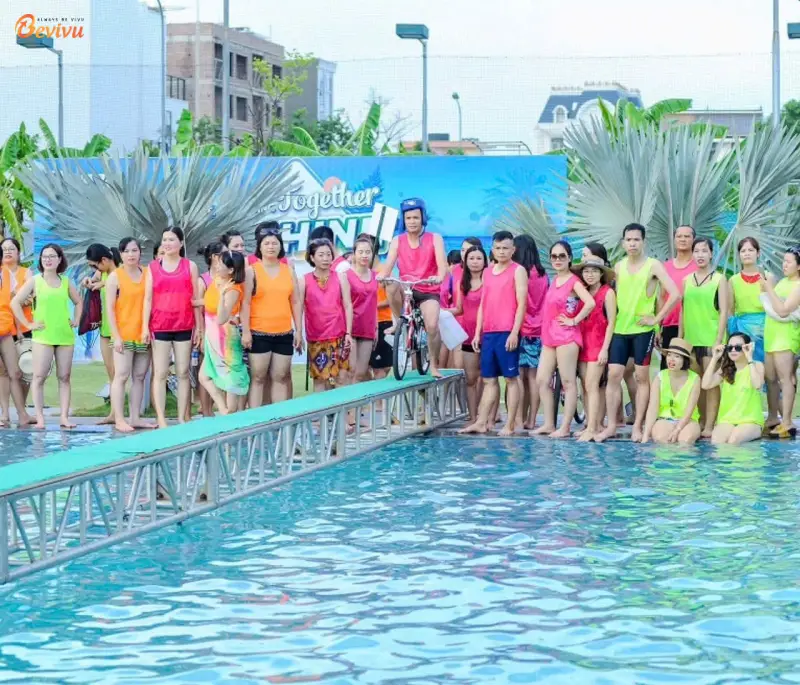 Teambuilding chủ đề bể bơi kịch bản teambuilding doanh nghiệp chủ đề bể bơi