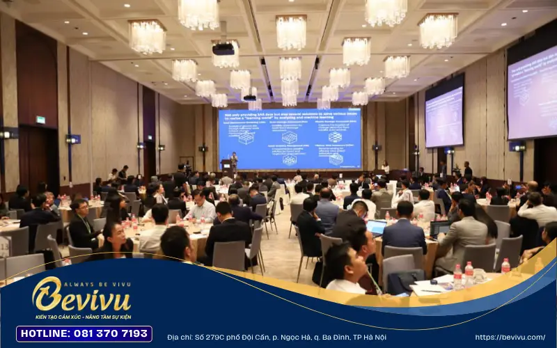 Hội thảo quy mô lớn với màn hình trình chiếu hiện đại tổ chức hội thảo tại hà nội quy mô lớn