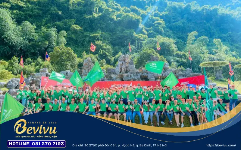 Tổ chức tour du lịch công ty cùng Bevivu