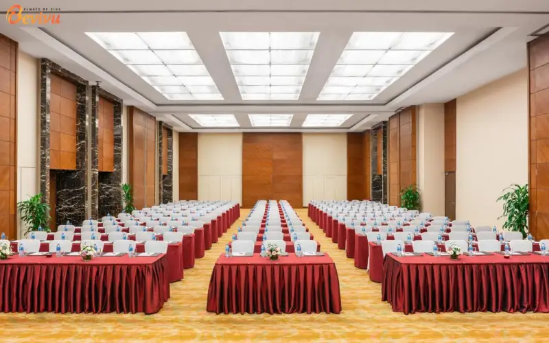 Crowne Plaza West Hanoi Địa điểm tổ chức hội nghị tại Crowne Plaza West Hanoi