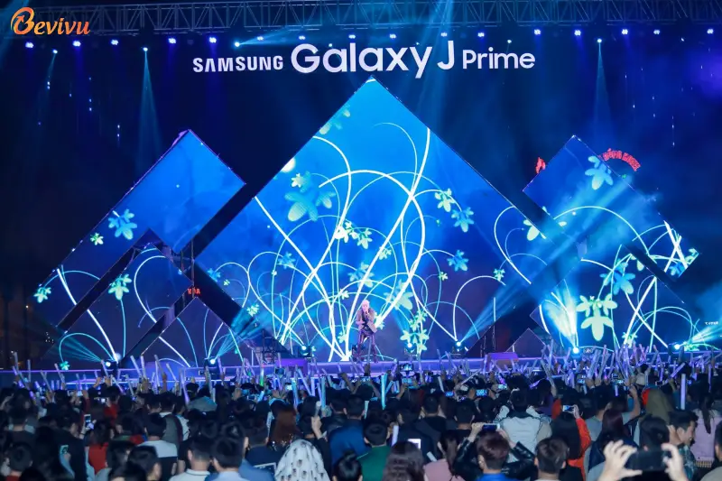 Sân khấu ngoài trời Thiết kế thi công sân khấu ngoài trời sự kiện