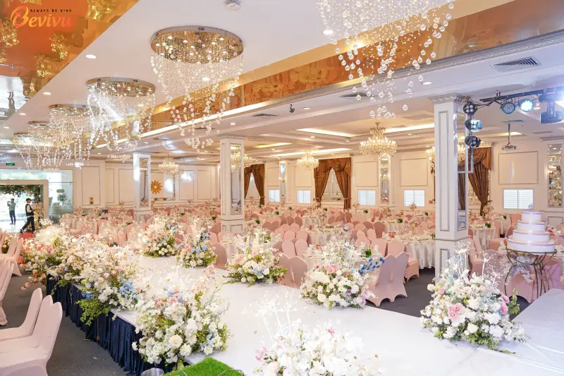 Trang trí tiệc cưới trong nhà ý tưởng trang trí tiệc cưới trong nhà