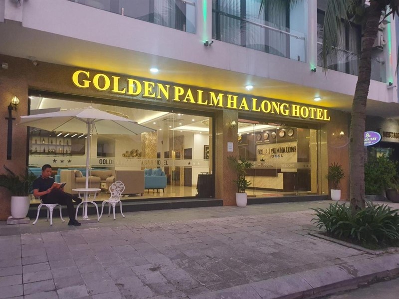 Golden Palm Halong Hotel tọa lạc tại vị trí đắc địa.