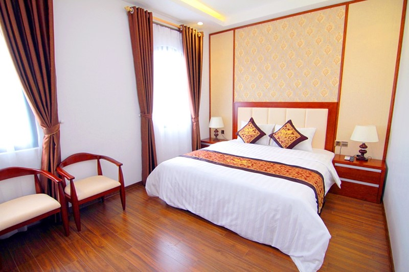 Phòng Deluxe King đầy đủ tiện nghi
