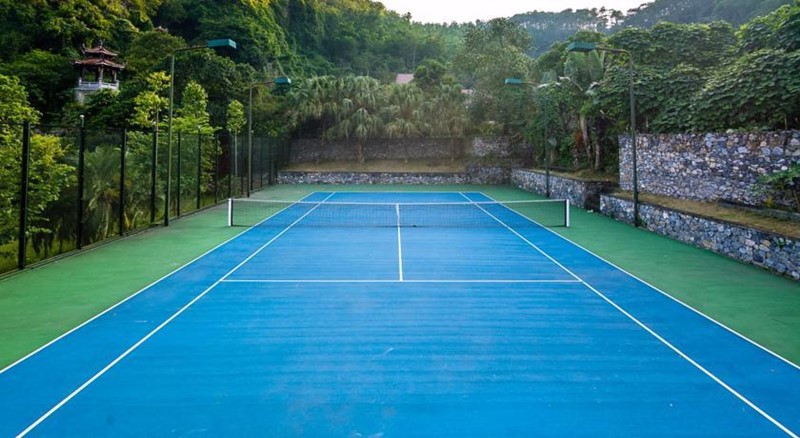 sân tennis