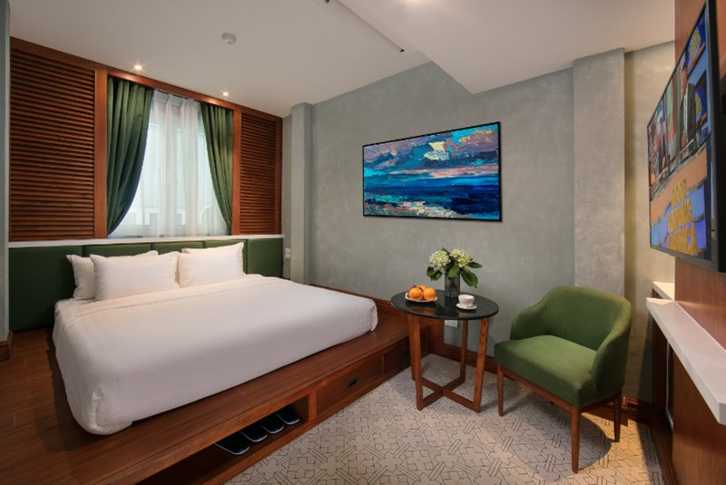 Phòng đôi Deluxe Hanoi La Selva Central Hotel & Spa