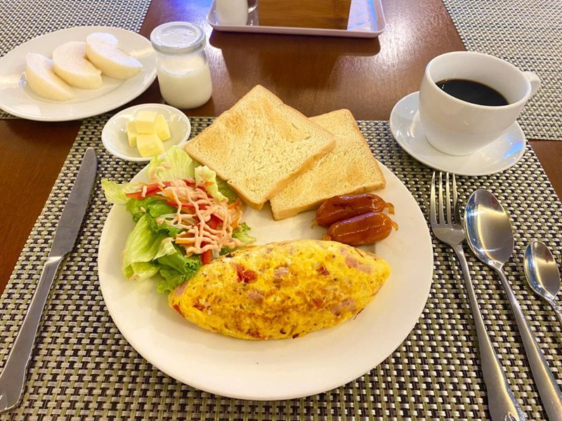 Bữa ăn sáng ngon lành, đặc sắc tại Marigold Hotel