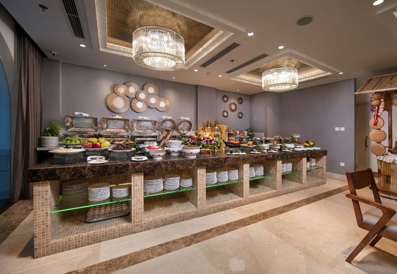 Khách sạn tại Grandiose Hotel and Spa phục vụ bữa sáng tự chọn và chuyên về ẩm thực châu Á cho bạn thưởng thức