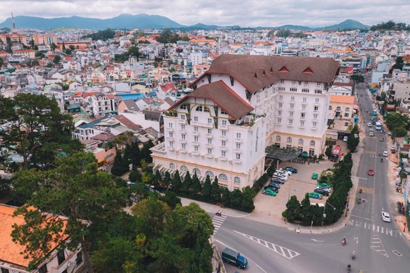 toàn cảnh khách sạn