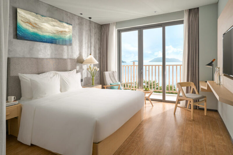 Deluxe Balcony Ocean View đầy đủ tiện nghi